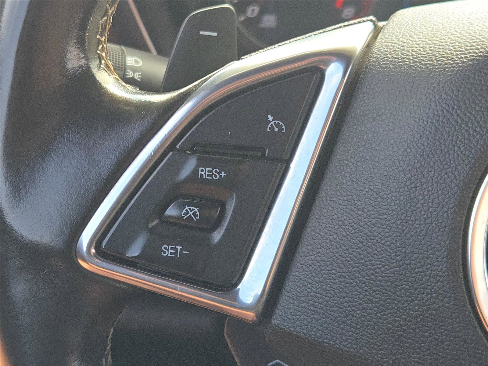 Used 2023 Chevrolet Camaro LT image 26