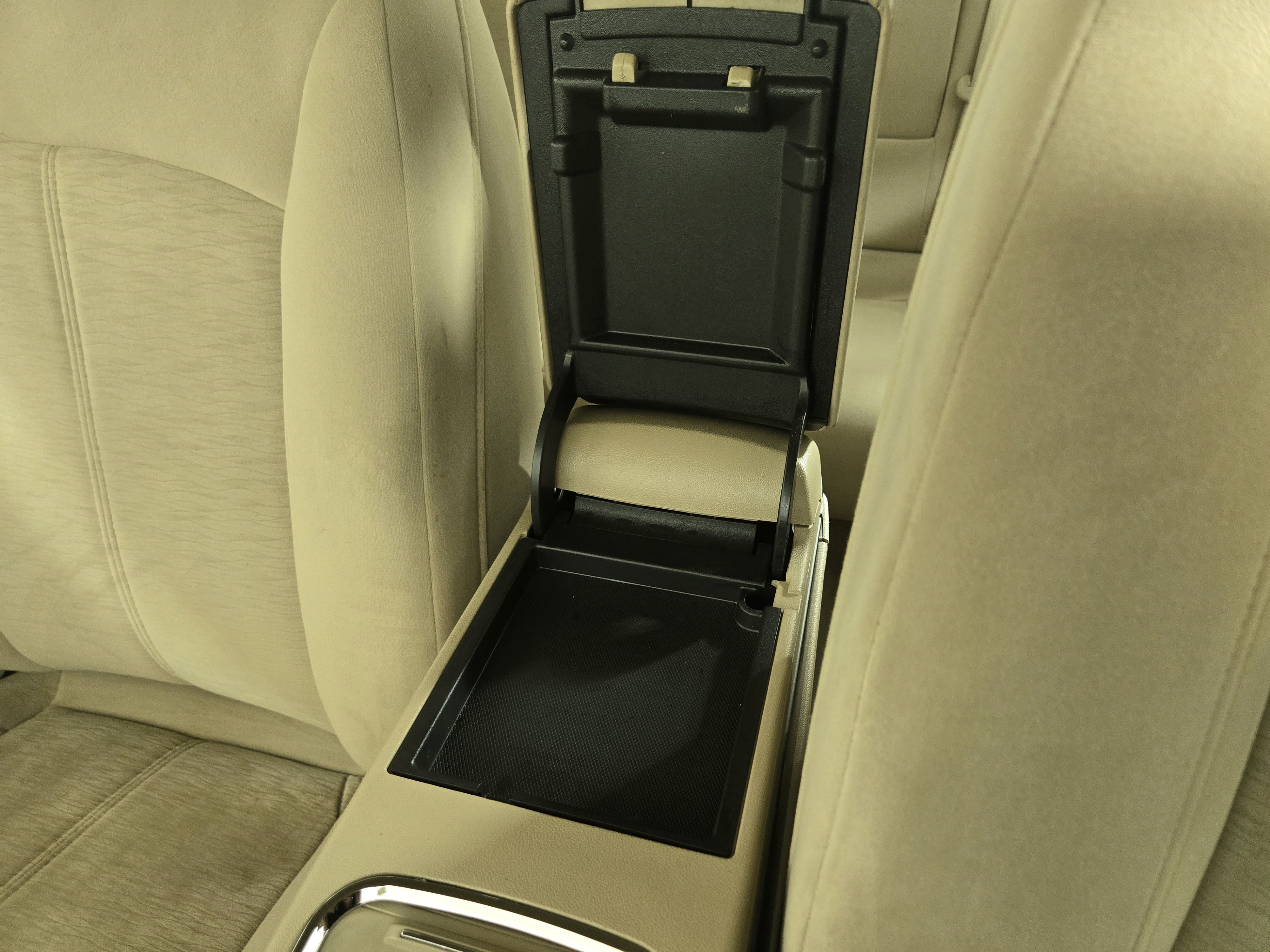 Used 2013 Buick LaCrosse image 22