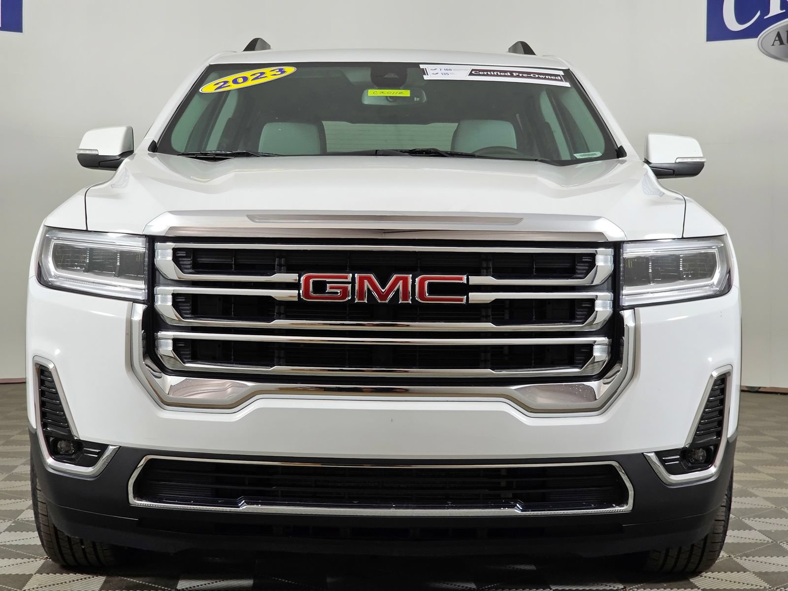 Used 2023 GMC Acadia SLT AWD/4WD image 37