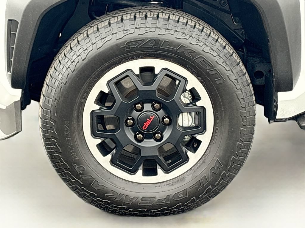 Certified 2025 Toyota 4Runner TRD Off-Road Premium w/ Tow Technology Package AWD/4WD image 29