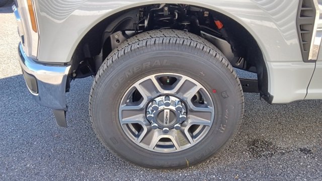 New 2026 Ford F350 Lariat image 10