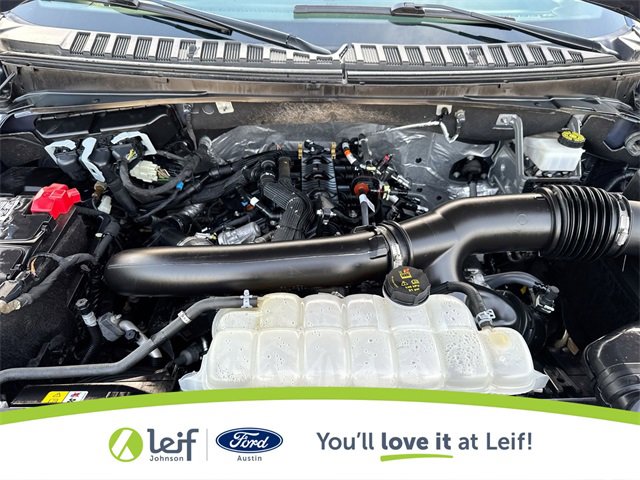 Used 2023 Ford Expedition Limited image 22