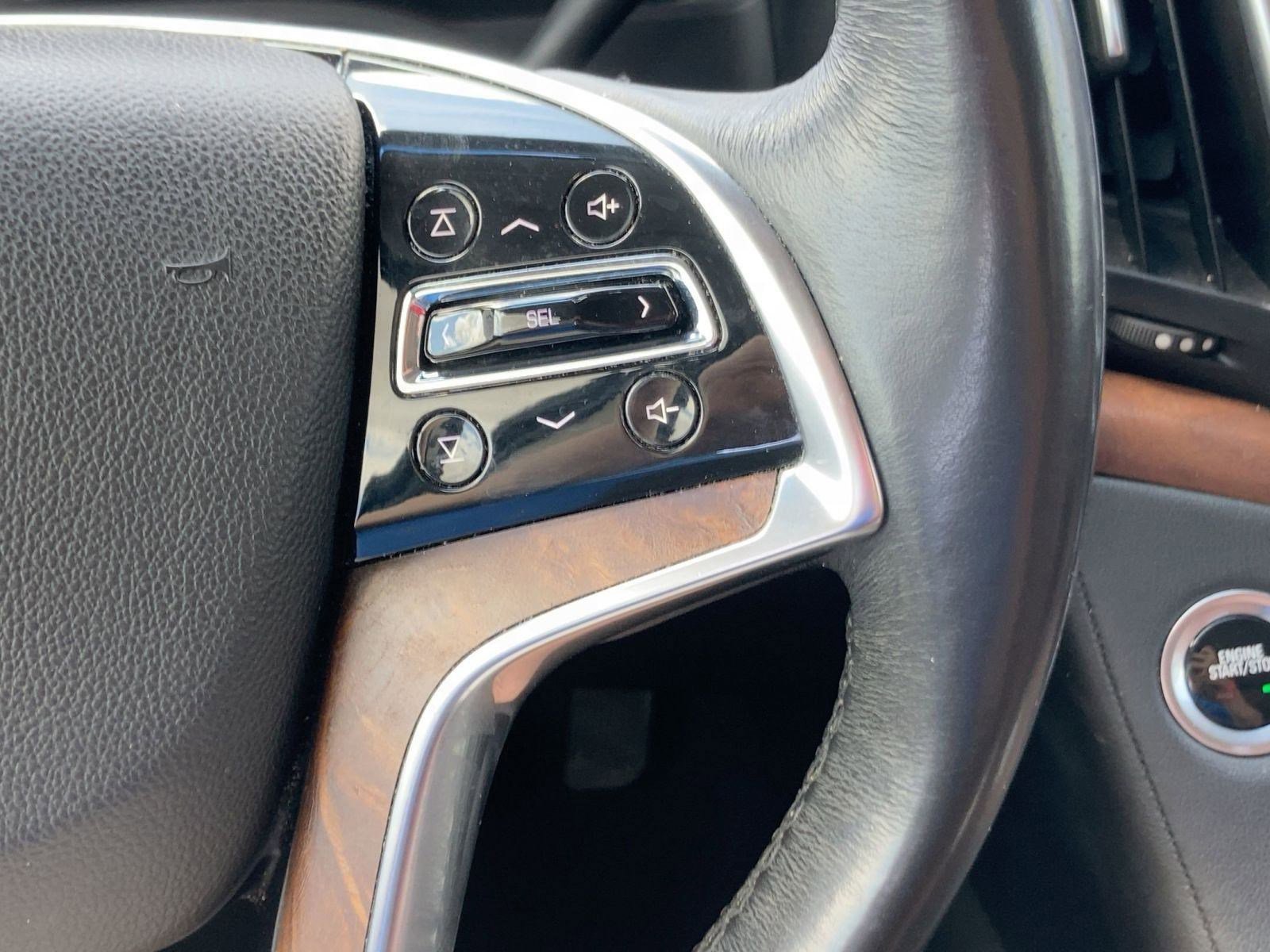 Used 2019 Cadillac Escalade Premium Luxury image 25