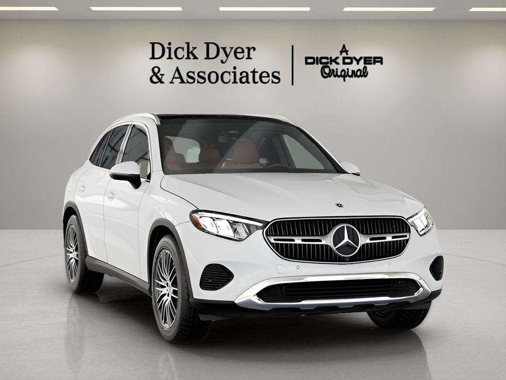 Used 2026 Mercedes-Benz GLC 300 image 5