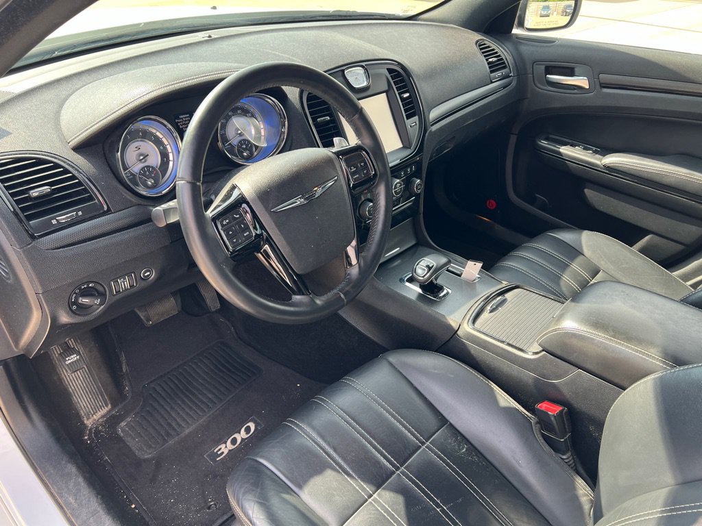 Used 2014 Chrysler 300 S AWD/4WD image 27