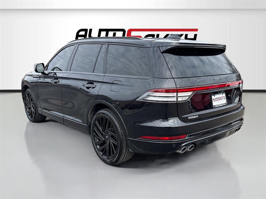 Used 2025 Lincoln Aviator Black Label w/ Jet Appearance Package image 5