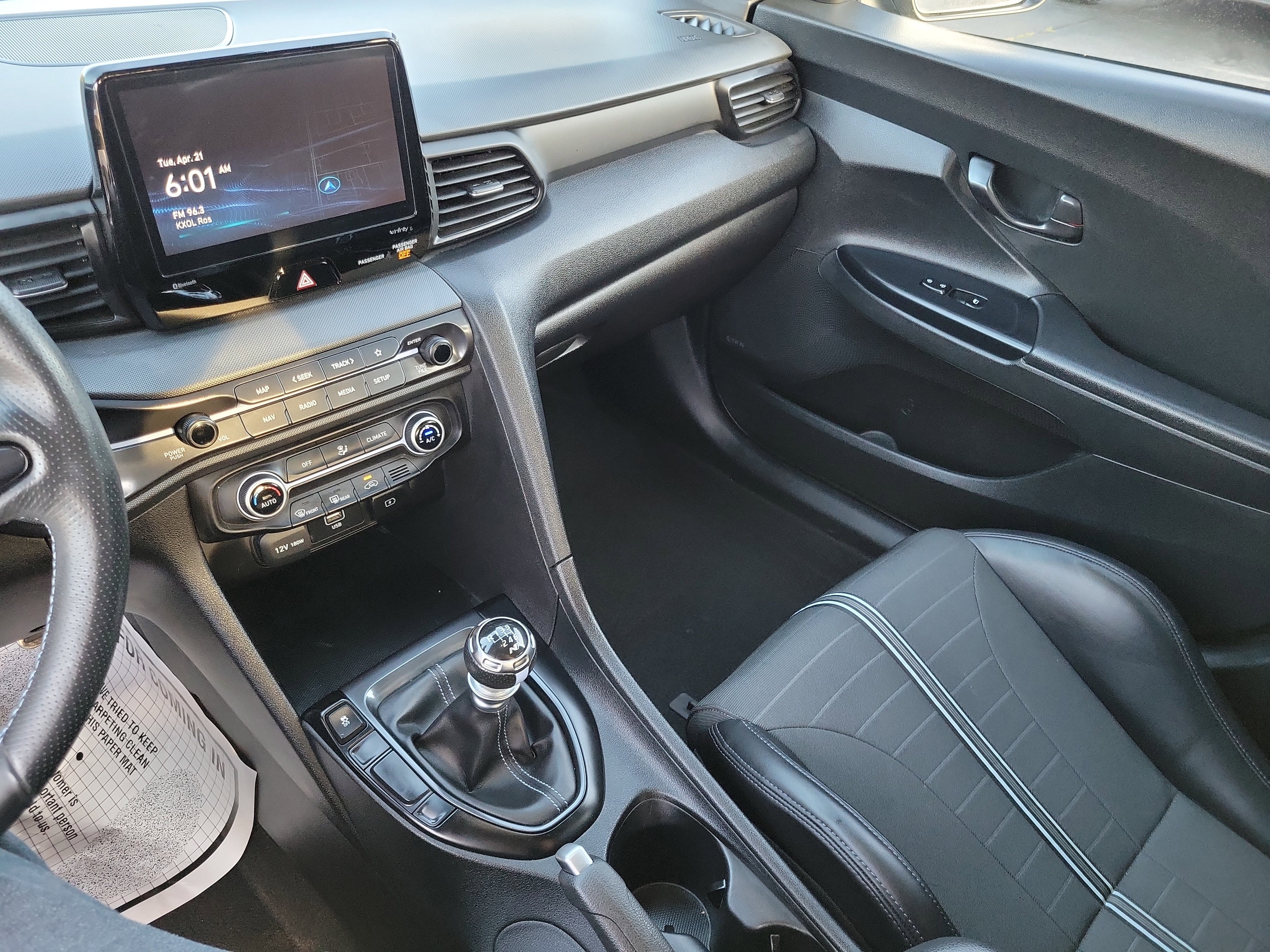 Certified 2022 Hyundai Veloster N FWD image 12