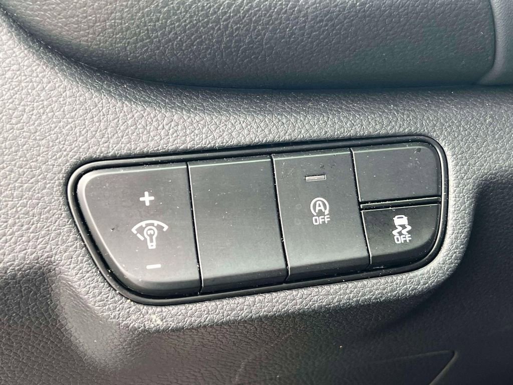 Used 2024 Kia Seltos EX AWD/4WD image 22
