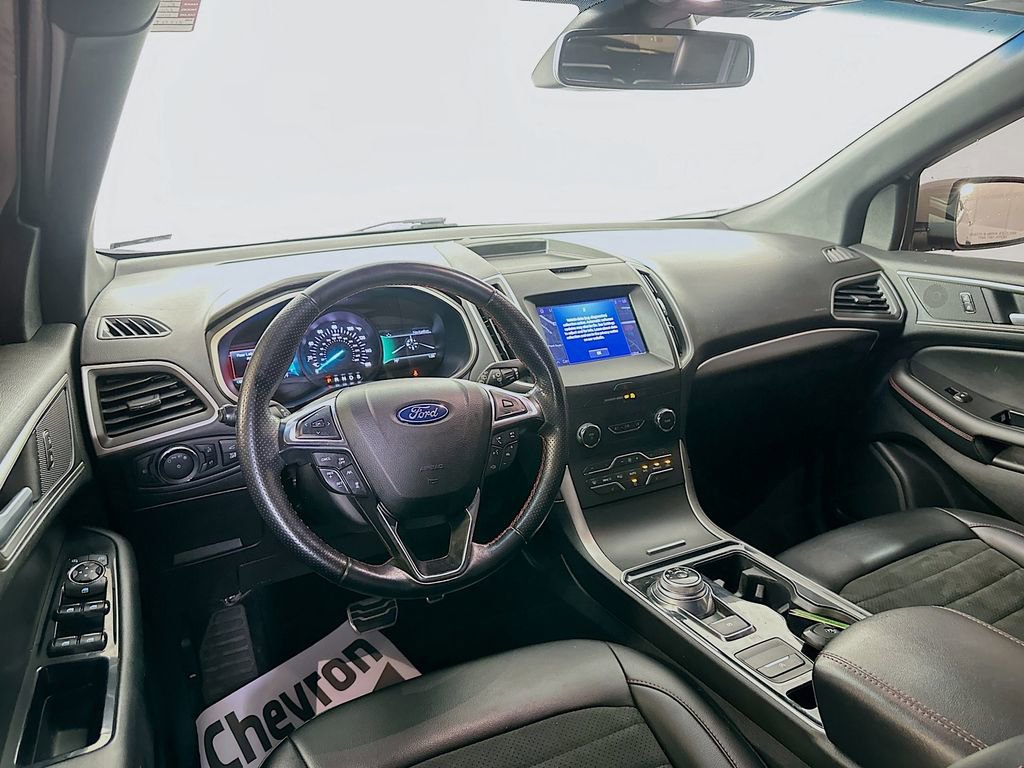 Used 2020 Ford Edge ST-Line FWD image 22