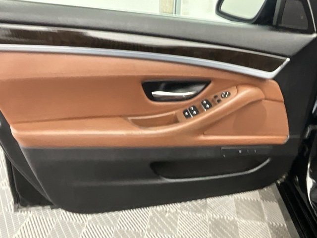 Used 2015 BMW 535i Sedan image 12