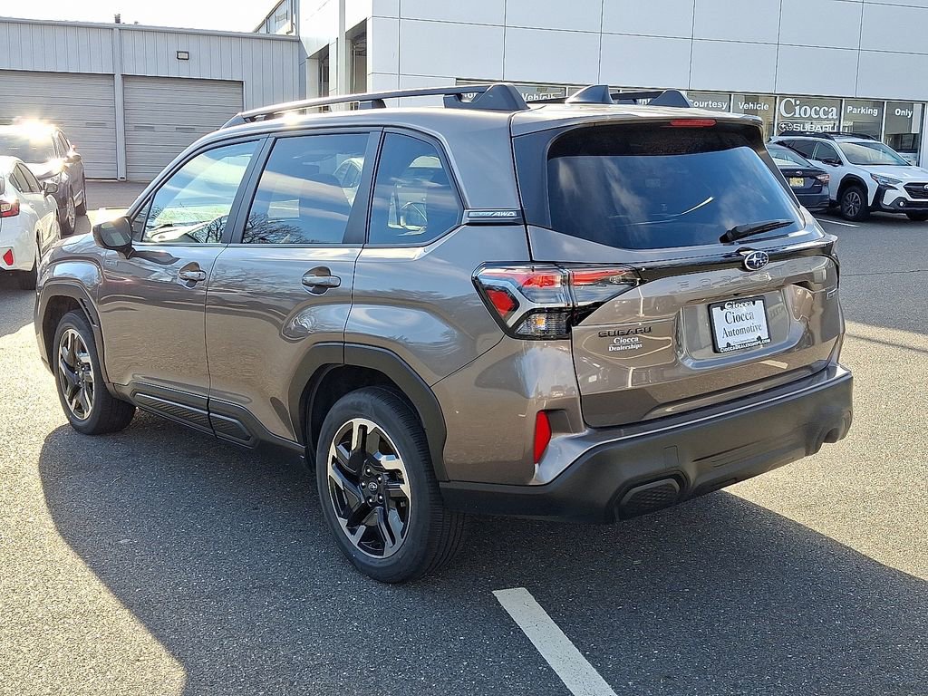 Certified 2025 Subaru Forester Premium image 7