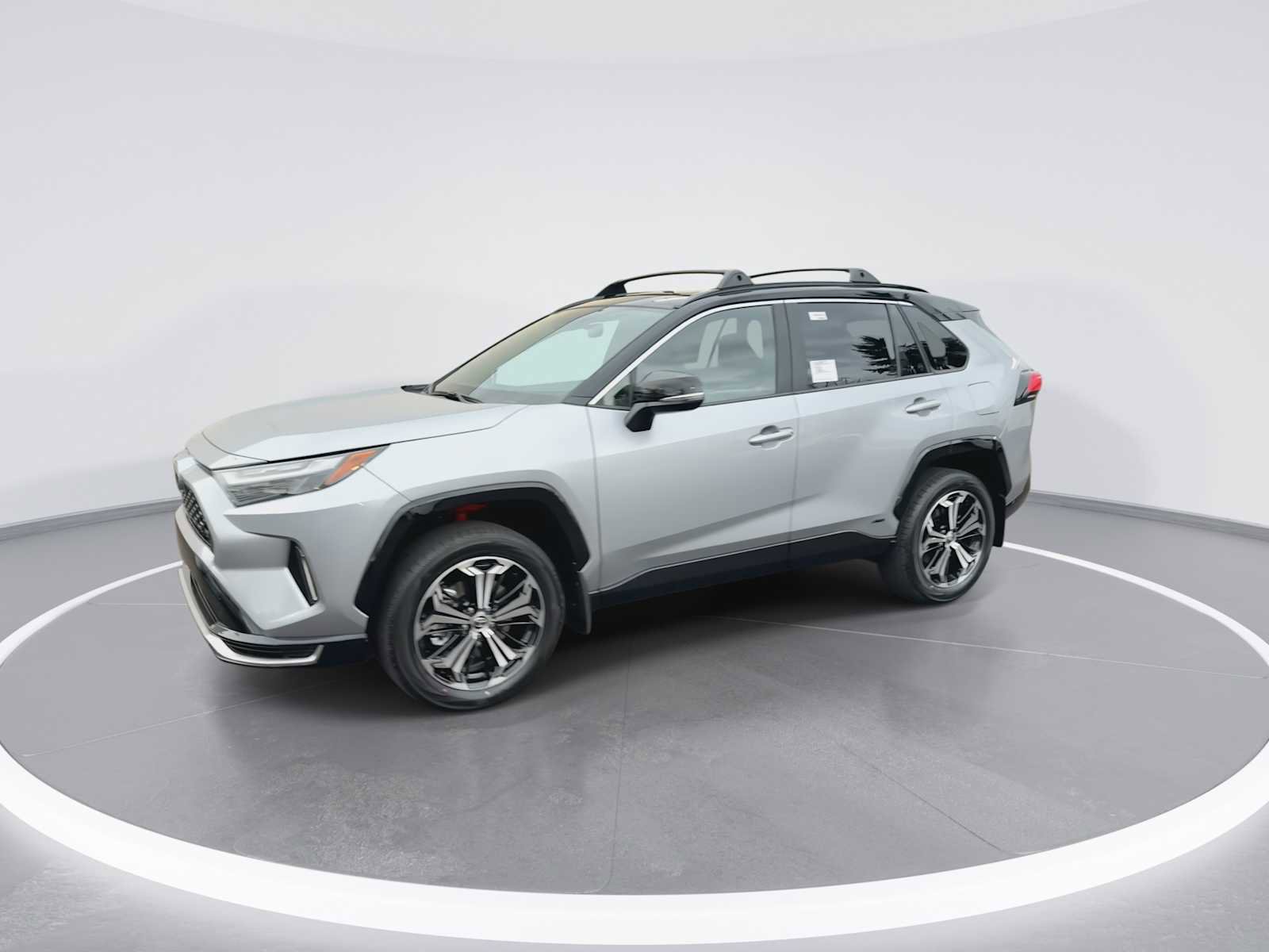 New 2025 Toyota RAV4 XSE image 4