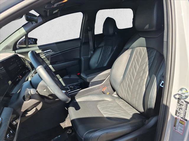 Used 2025 Kia Sportage X-Line AWD/4WD image 13