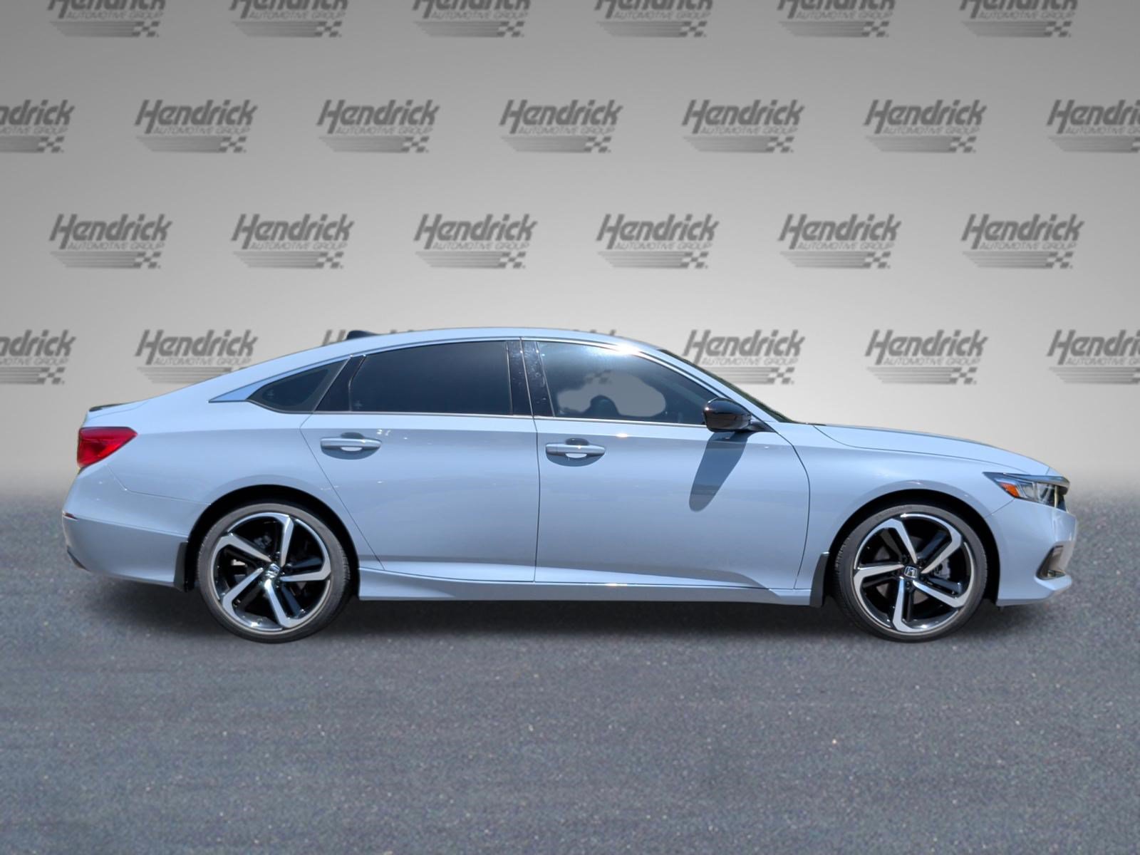 Used 2022 Honda Accord Sport image 6