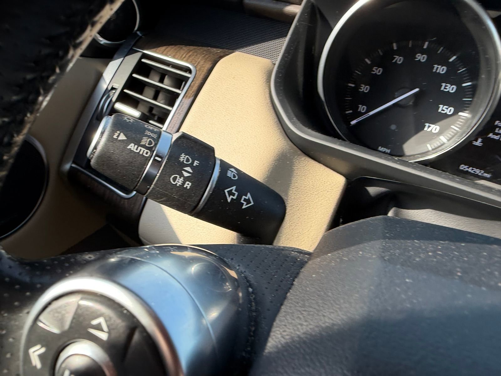 Used 2016 Land Rover Range Rover Sport HSE image 30