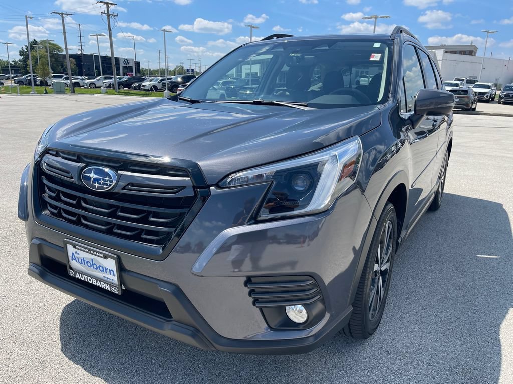 Used 2023 Subaru Forester Limited AWD/4WD image 1