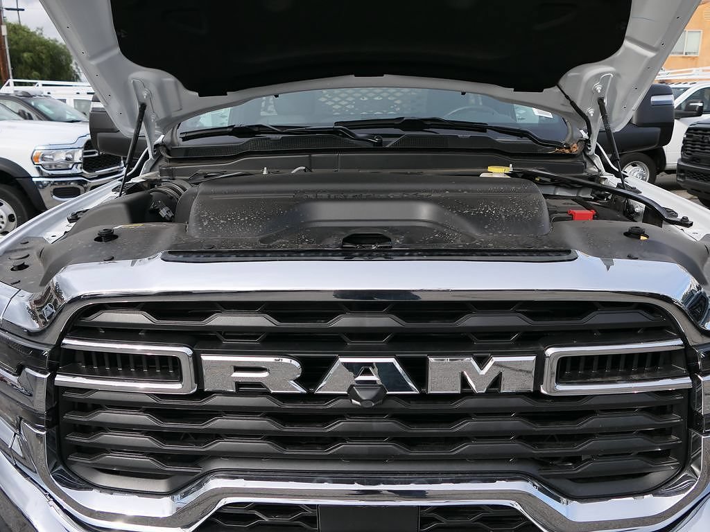 New 2026 RAM 4500 Tradesman w/ Chrome Appearance Group RWD image 24
