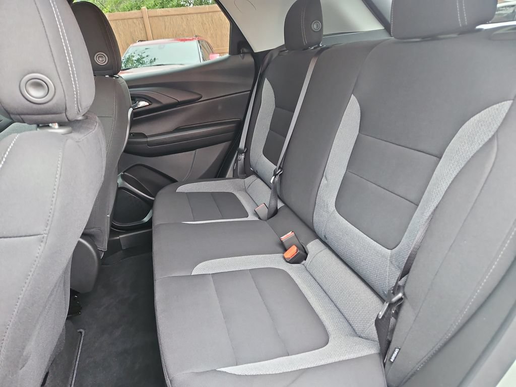 Used 2026 Chevrolet TrailBlazer LT FWD image 14