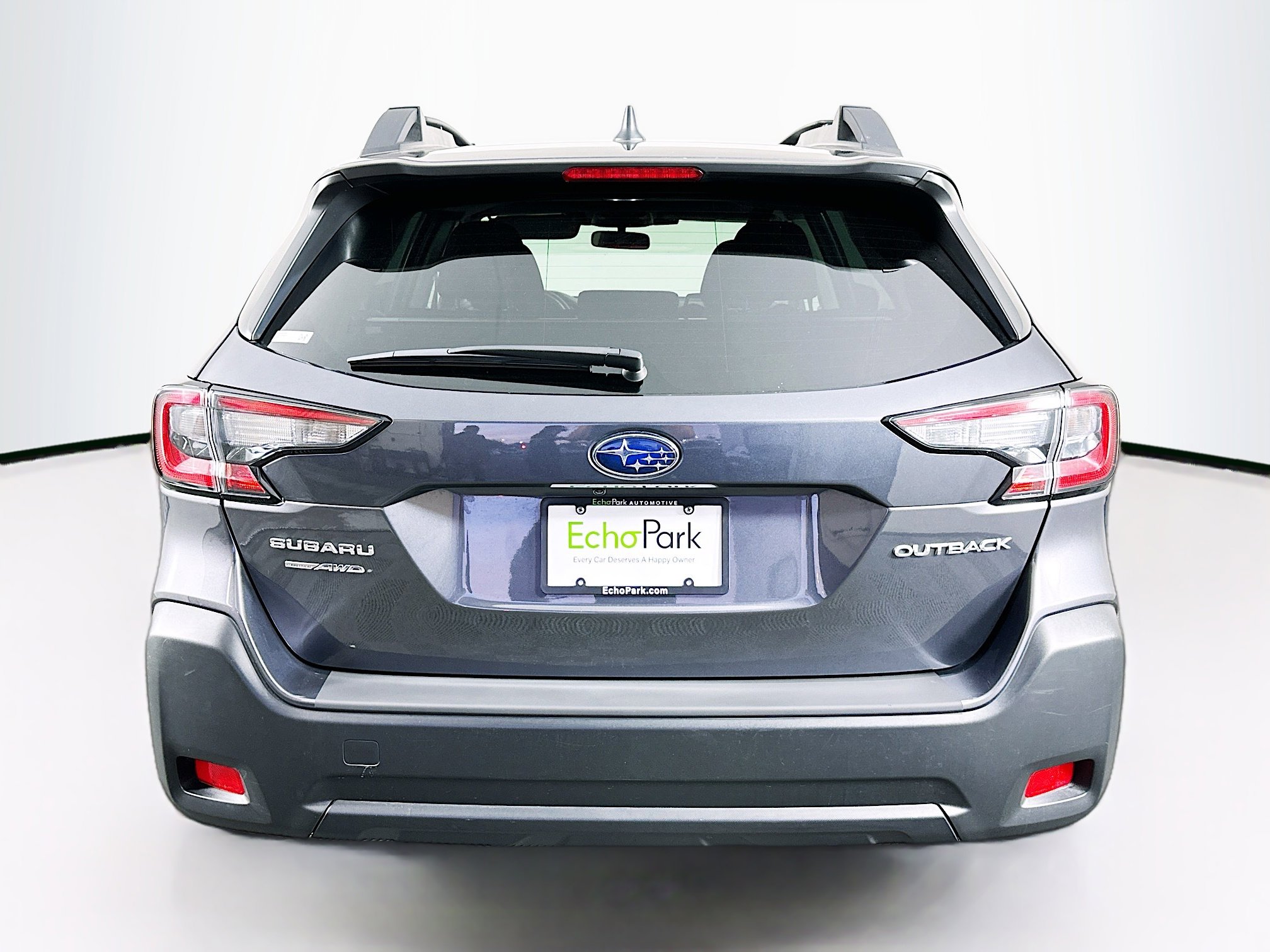 Used 2025 Subaru Outback Premium AWD/4WD image 7