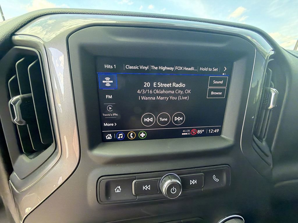 Used 2026 Chevrolet Silverado 2500 Custom w/ Custom Value Package image 16