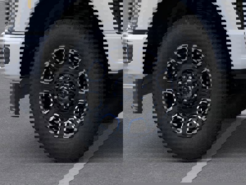 New 2026 Ford F350 Platinum w/ FX4 Off-Road Package image 19