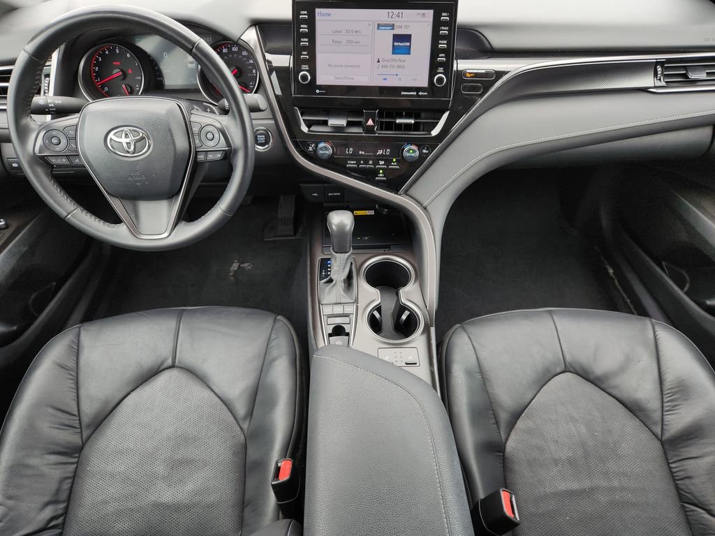 Used 2024 Toyota Camry XSE FWD image 30