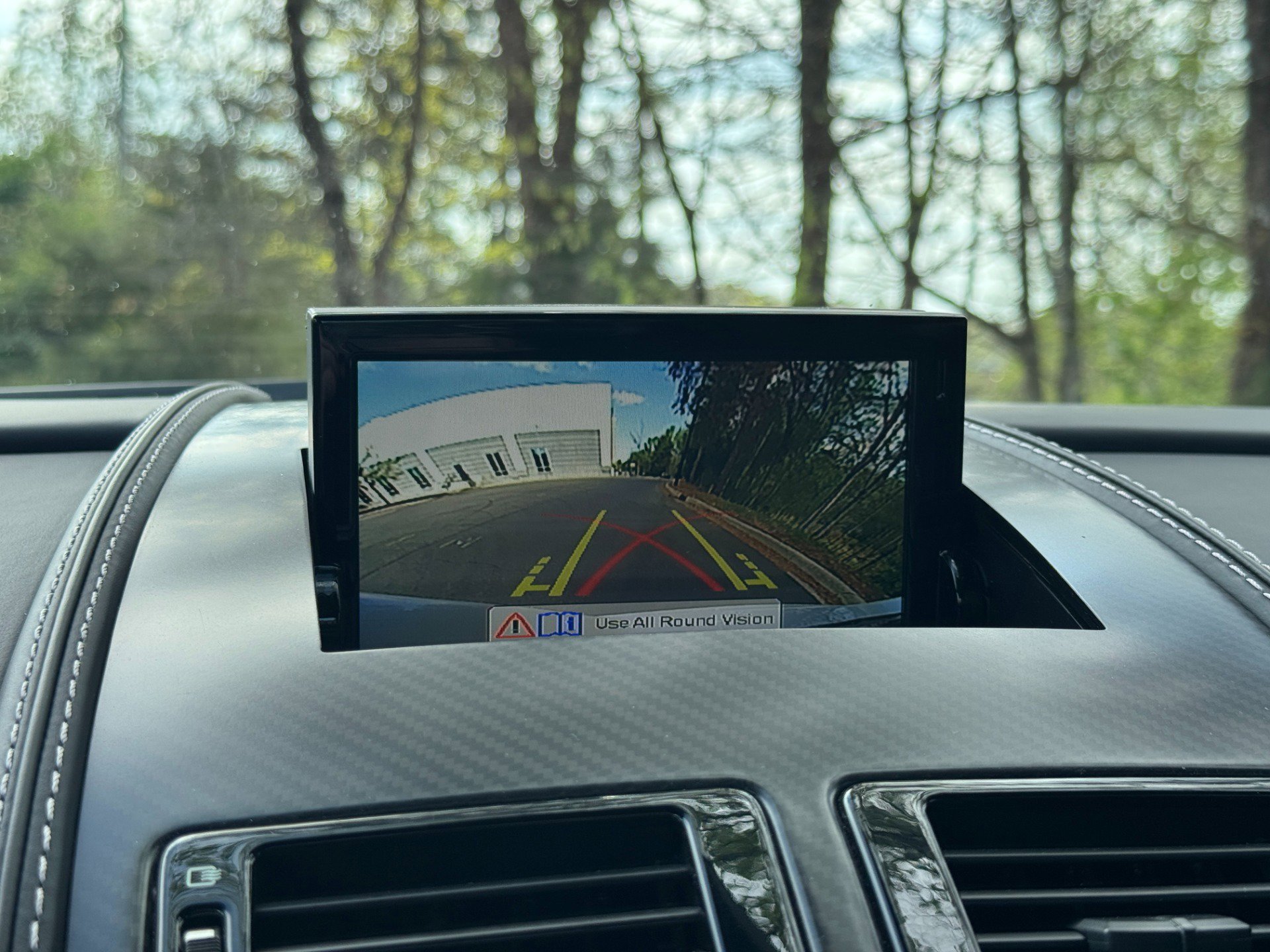 Used 2015 Aston Martin DB9 Coupe image 43