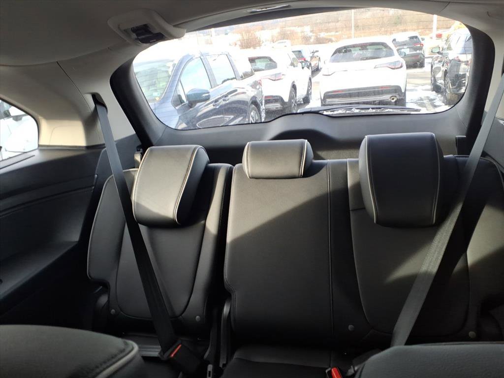 New 2026 Honda Odyssey Touring image 8