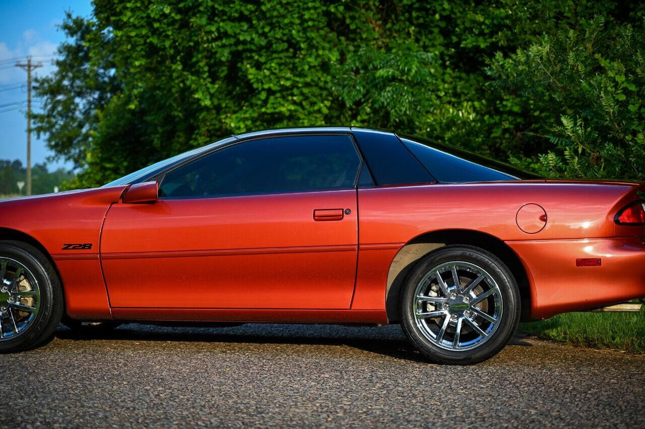 Used 2001 Chevrolet Camaro Z28 w/ Preferred Equipment Group 2 RWD image 8