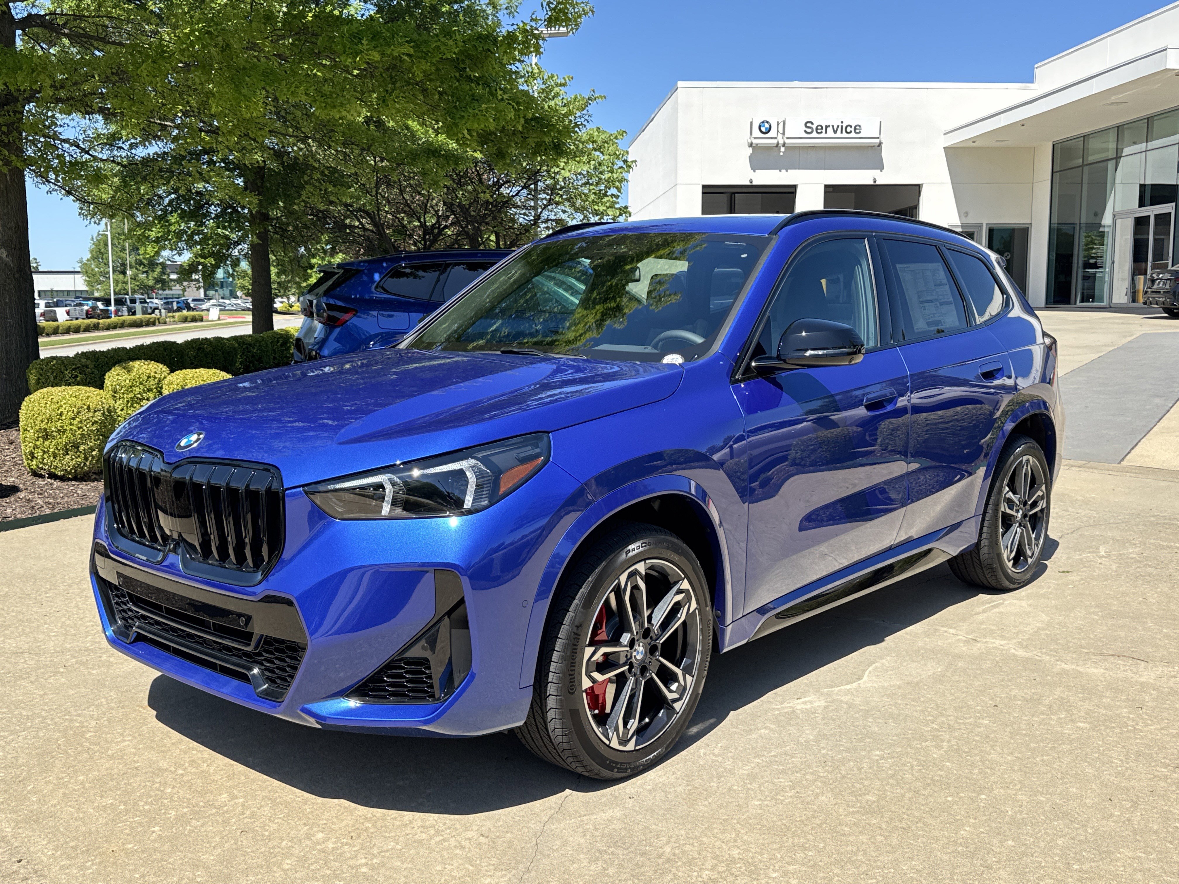 New 2026 BMW X1 xDrive28i w/ Technology Package AWD/4WD image 1
