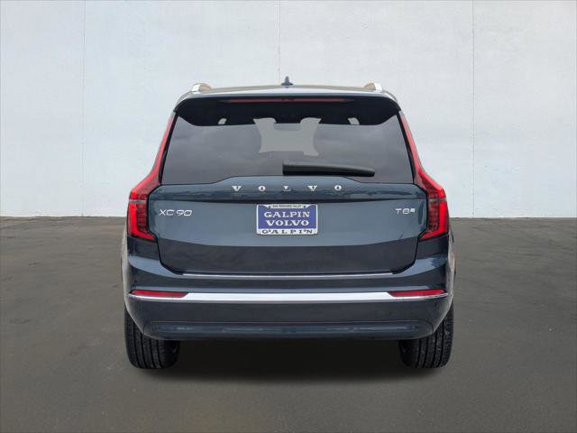 New 2026 Volvo XC90 T8 Plus w/ Protection Package Premier image 5