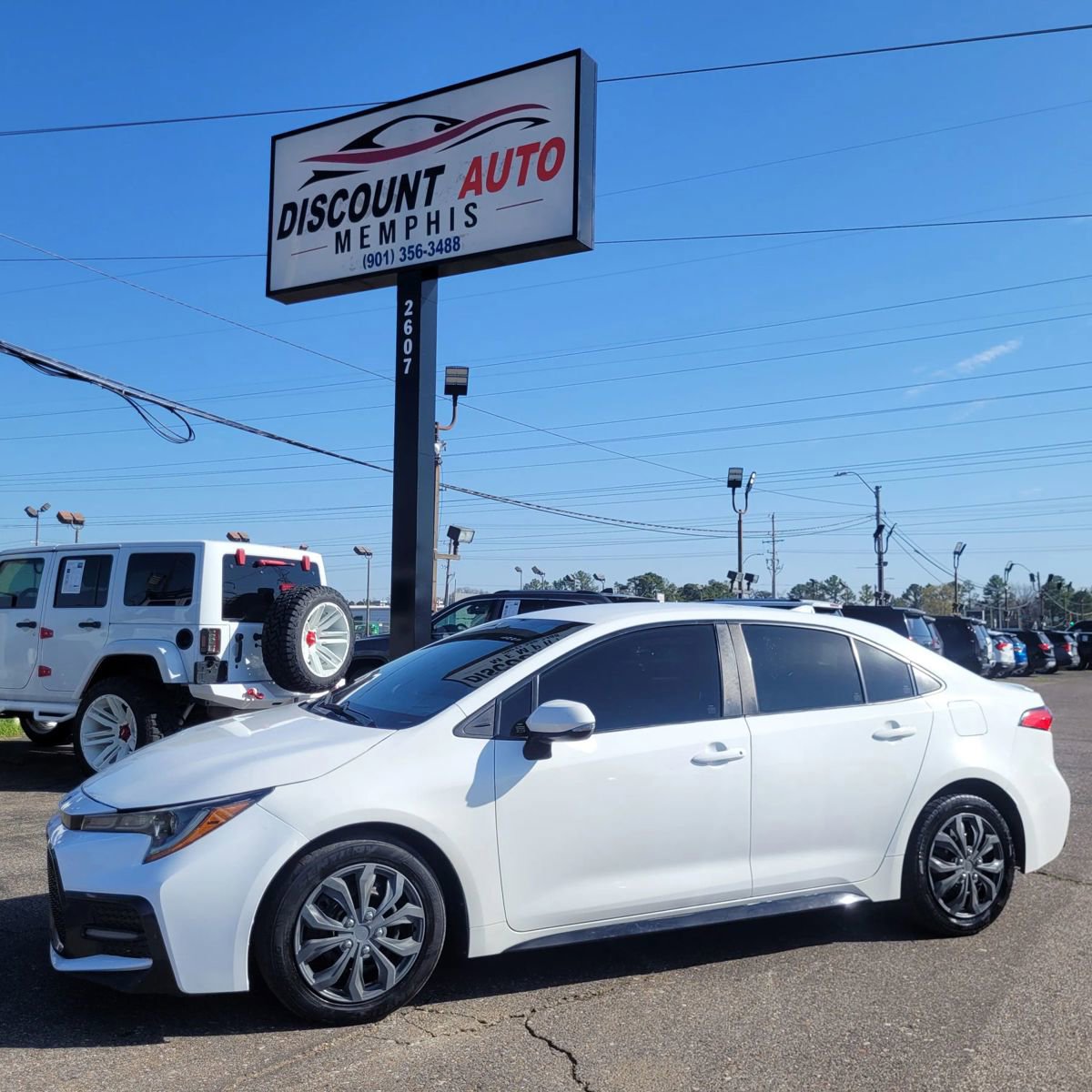 Used 2022 Toyota Corolla SE image 6