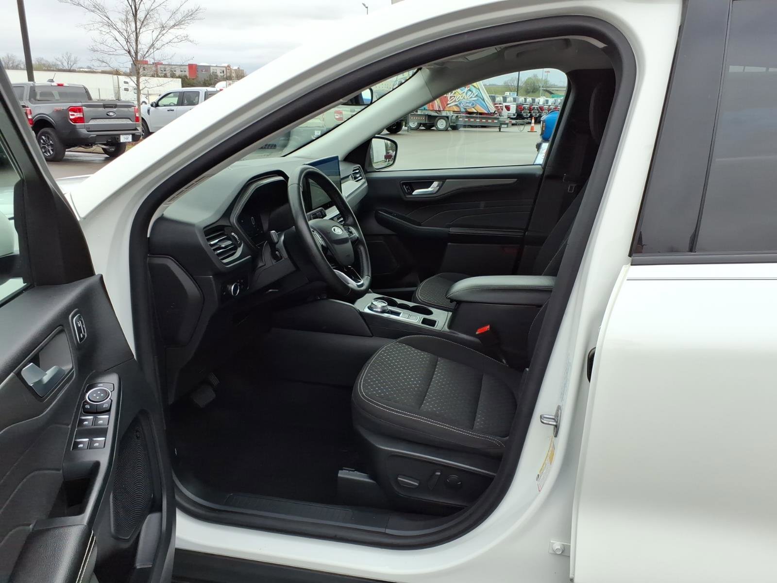 Certified 2023 Ford Escape Active w/ Tech Pack #2 AWD/4WD image 11