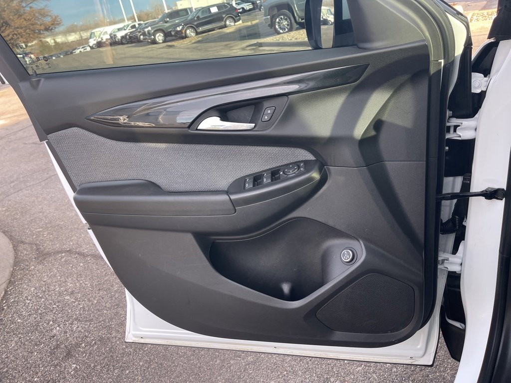 Certified 2024 Chevrolet TrailBlazer LT w/ Convenience Package image 31