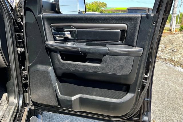 Used 2017 RAM 1500 Sport image 25