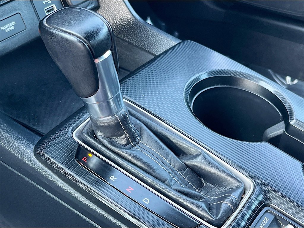 Used 2023 Honda Civic Sport image 16