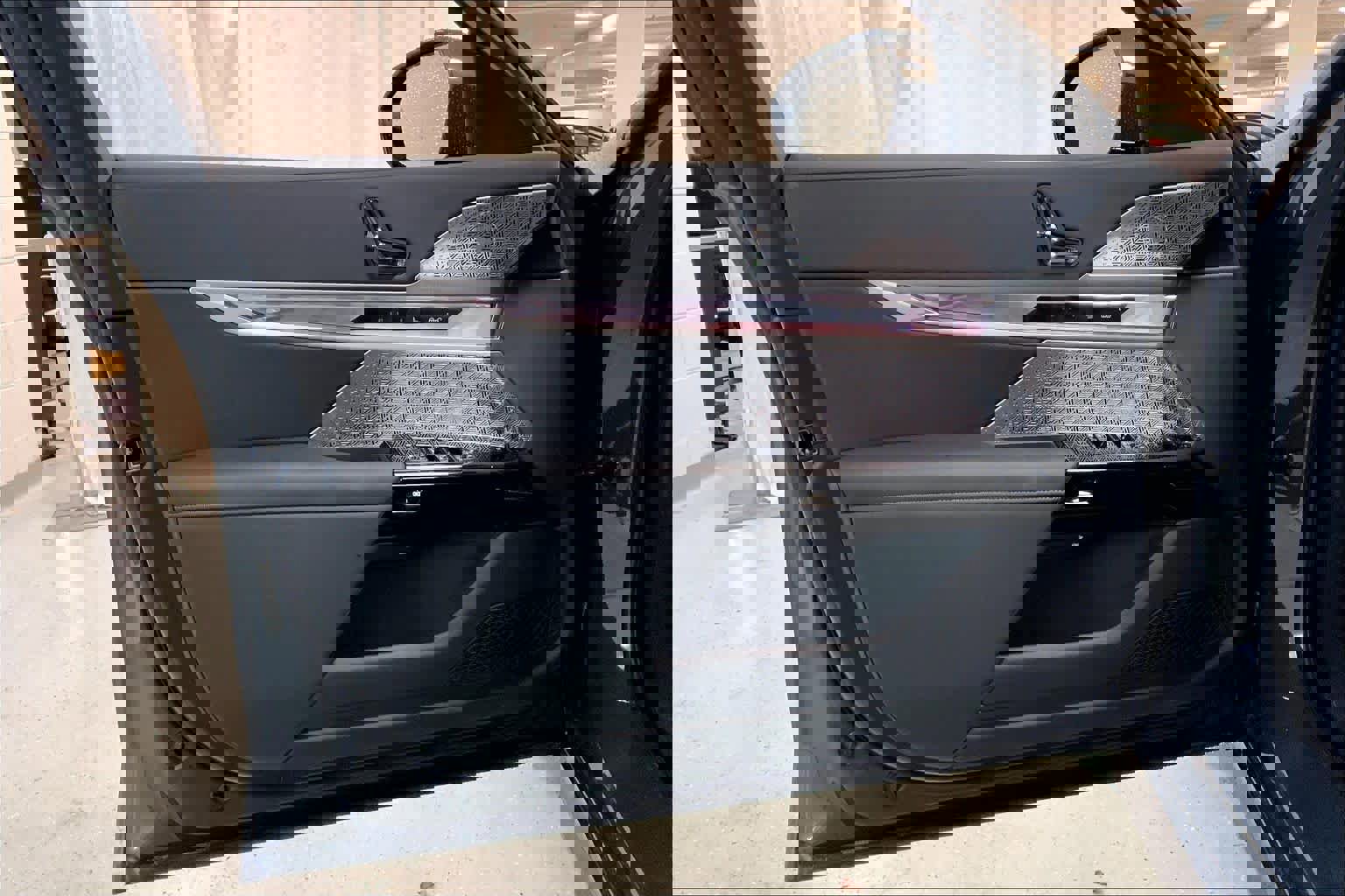 New 2026 BMW 740i xDrive image 10