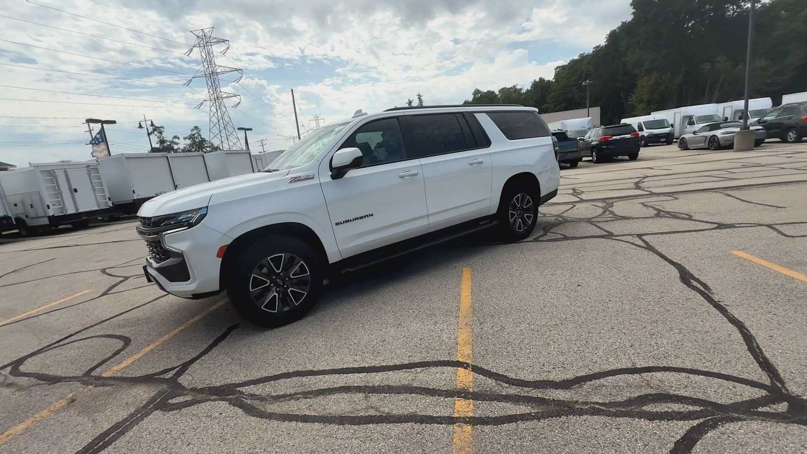 Certified 2021 Chevrolet Suburban Z71 AWD/4WD image 4