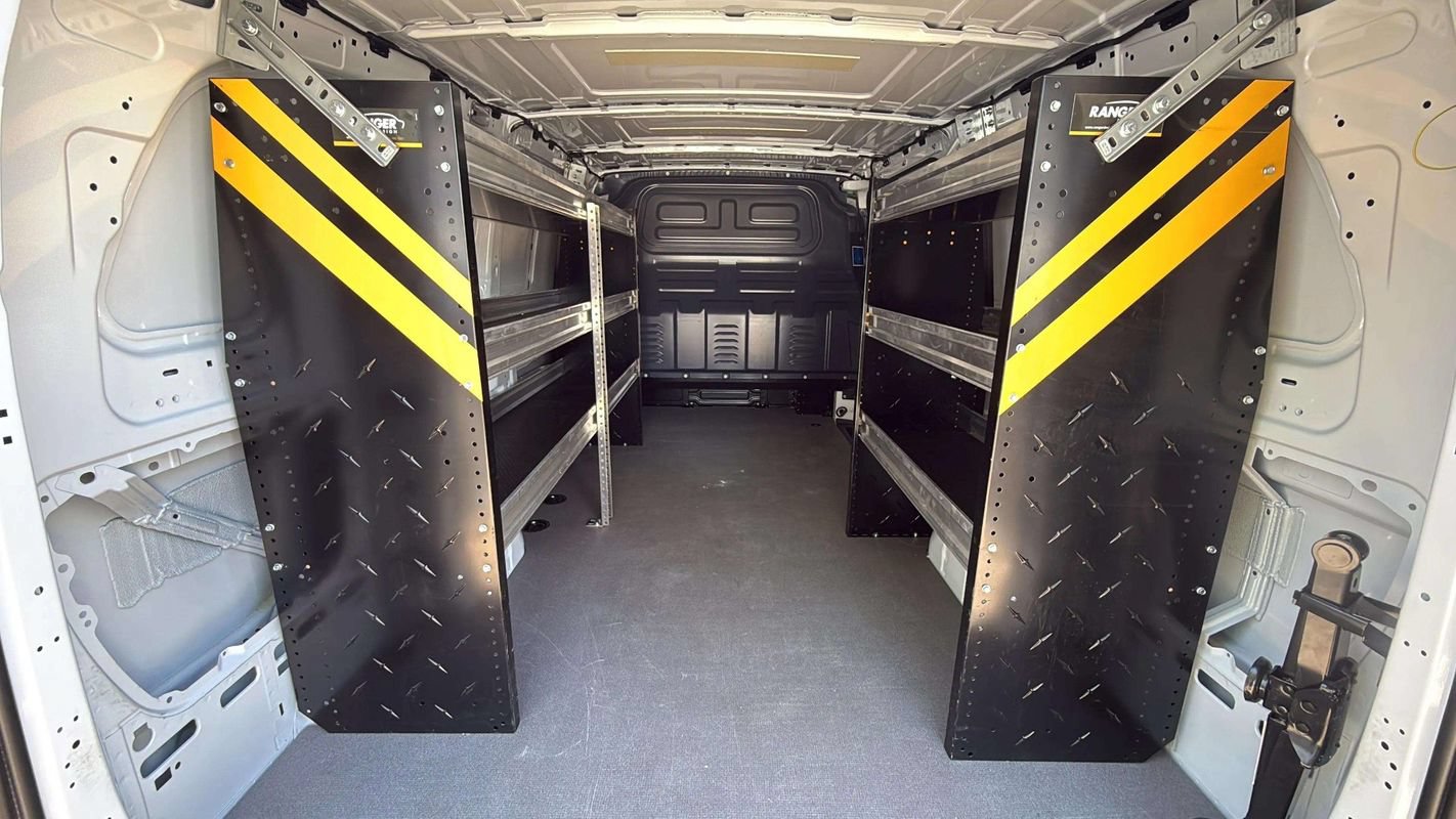 Used 2023 Mercedes-Benz Metris image 9
