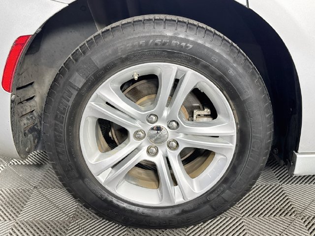 Used 2022 Dodge Charger SXT RWD image 30