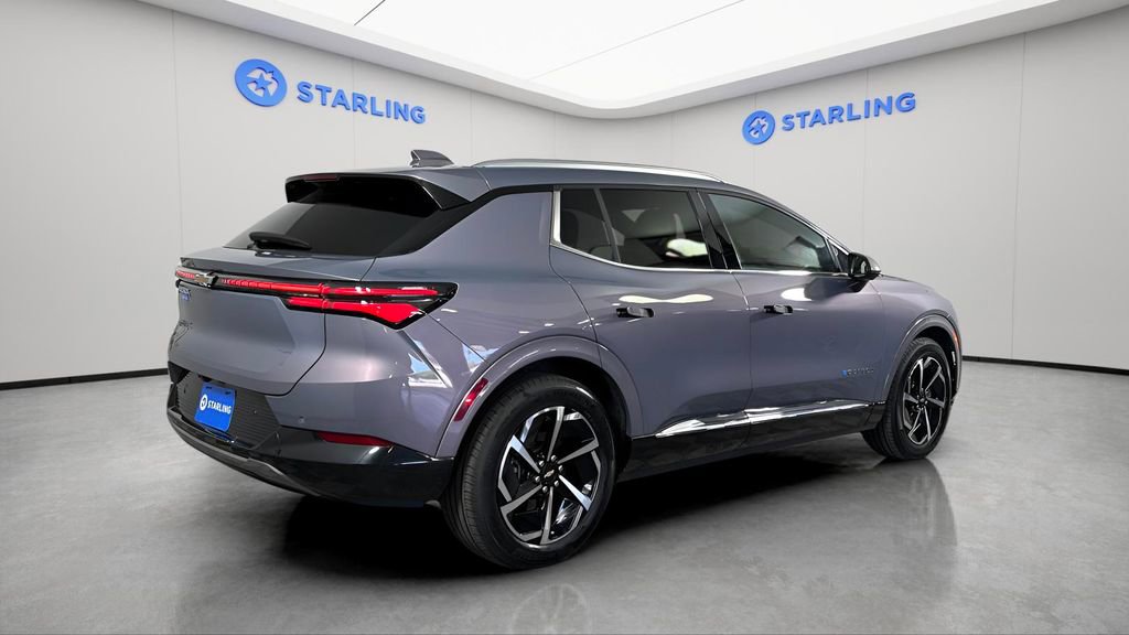 Used 2025 Chevrolet Equinox EV LT image 18