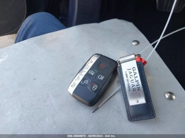 Used 2016 Jaguar F-TYPE S image 30