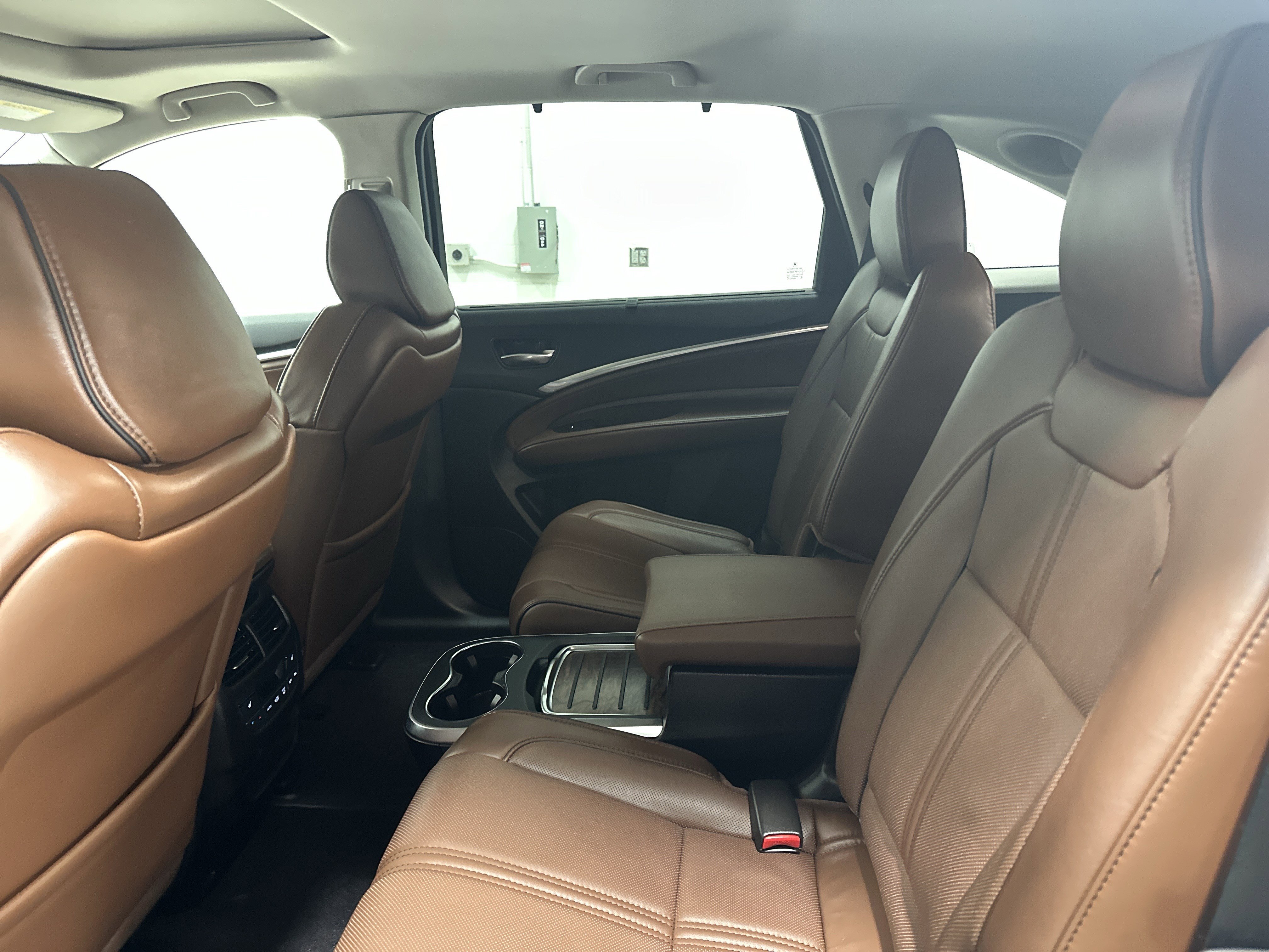 Used 2019 Acura MDX FWD w/ Advance Package image 31