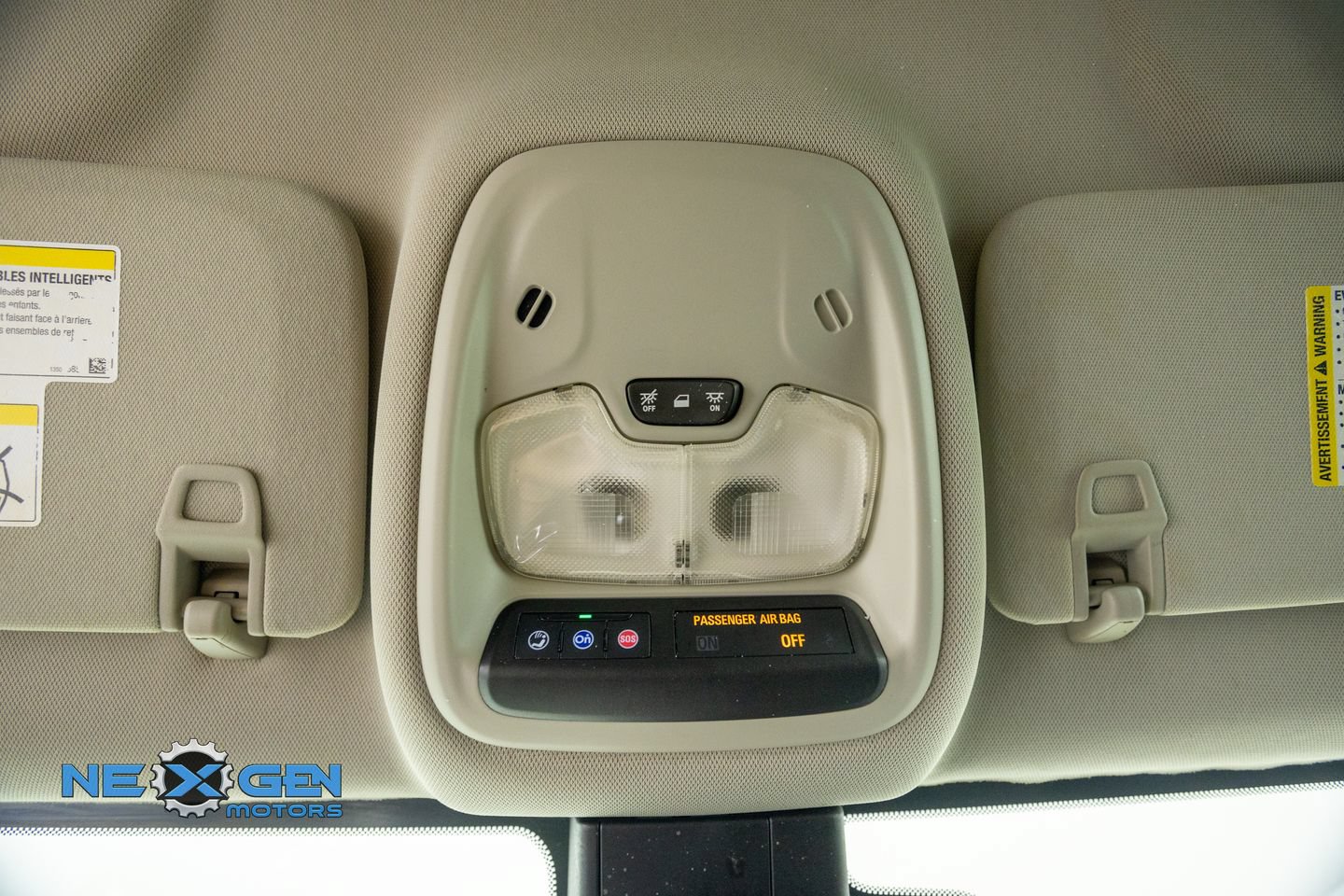 Used 2022 Buick Encore GX Preferred w/ Cold Weather Comfort Package AWD/4WD image 23
