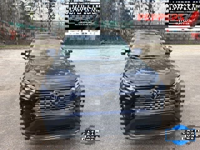 Used 2025 Toyota RAV4 Limited w/ Advanced Technology Package image 9