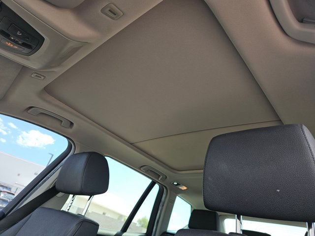 Used 2017 BMW X3 sDrive28i RWD image 13