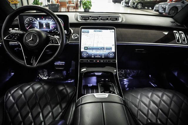Used 2022 Mercedes-Benz S 500 4MATIC image 18