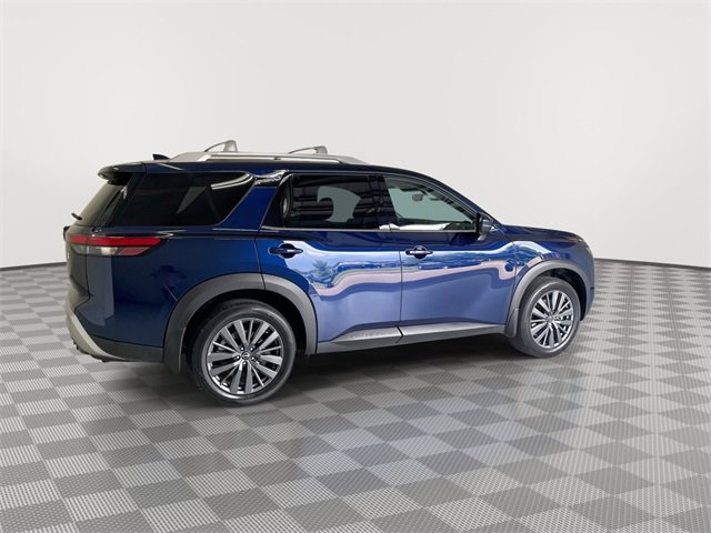 Certified 2025 Nissan Pathfinder SL w/ SL Premium Package image 11