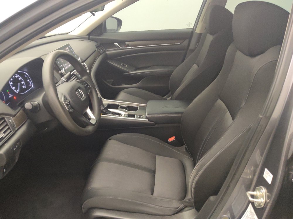 Used 2018 Honda Accord EX image 17