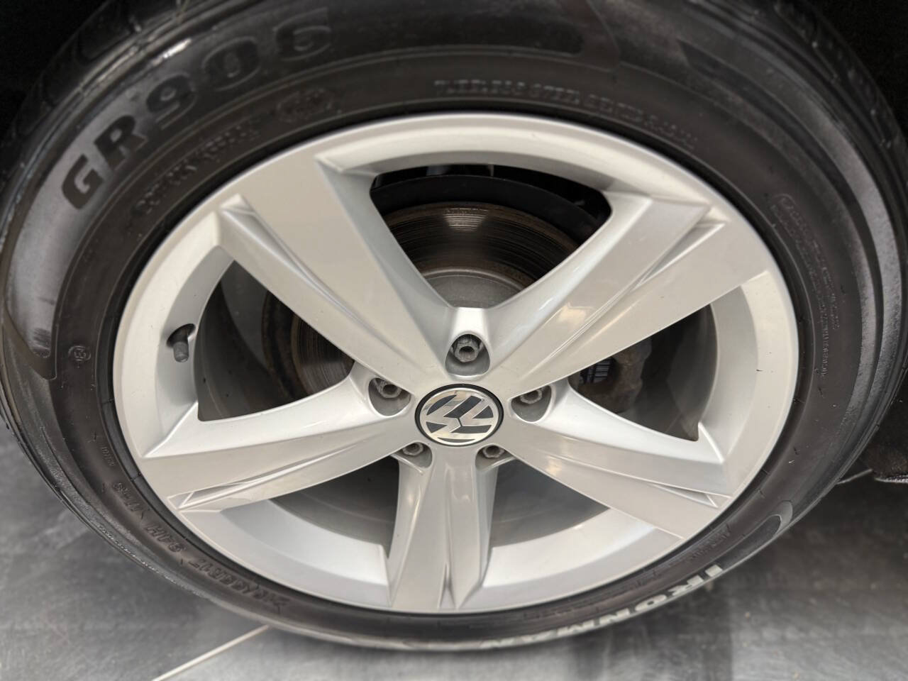 Used 2013 Volkswagen Passat TDI SE FWD image 27